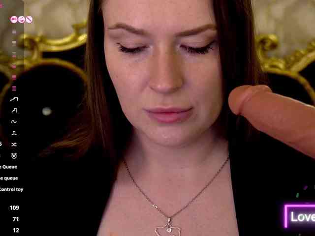 AliceOfWonders webcam