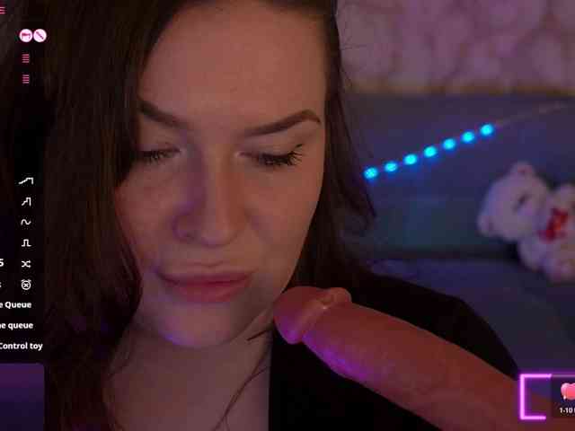AliceOfWonders webcam