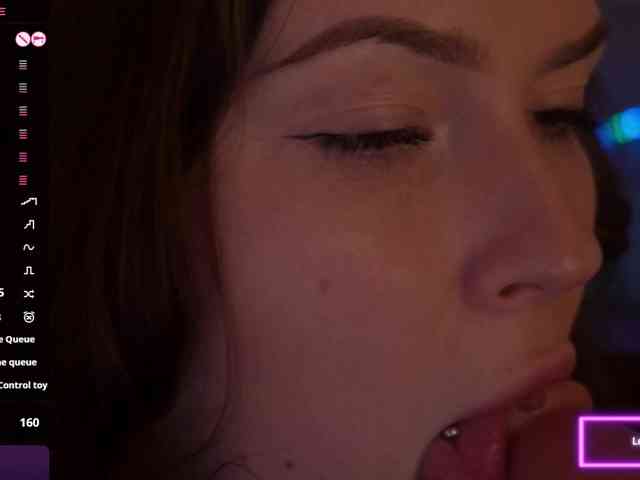 AliceOfWonders webcam