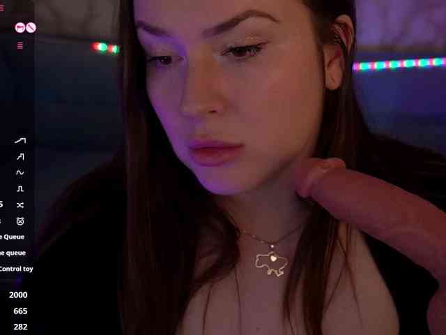 AliceOfWonders webcam