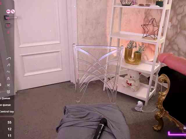 AliceOfWonders webcam