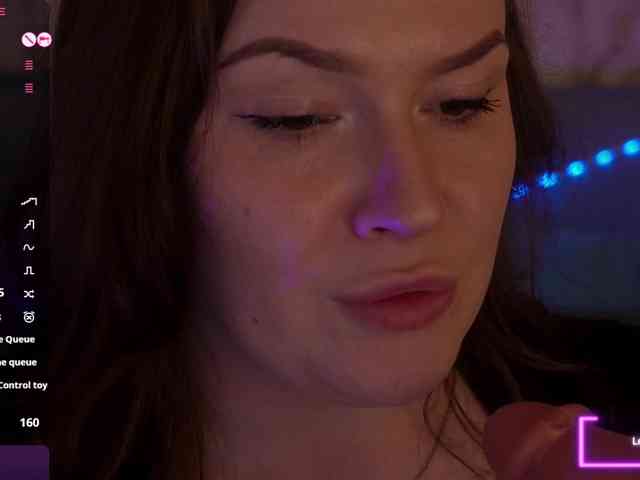 AliceOfWonders webcam