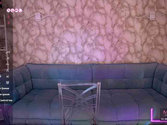 AliceOfWonders webcam