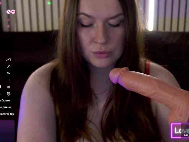 AliceOfWonders webcam