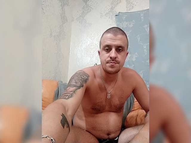 DjoKeR878 live webcam show