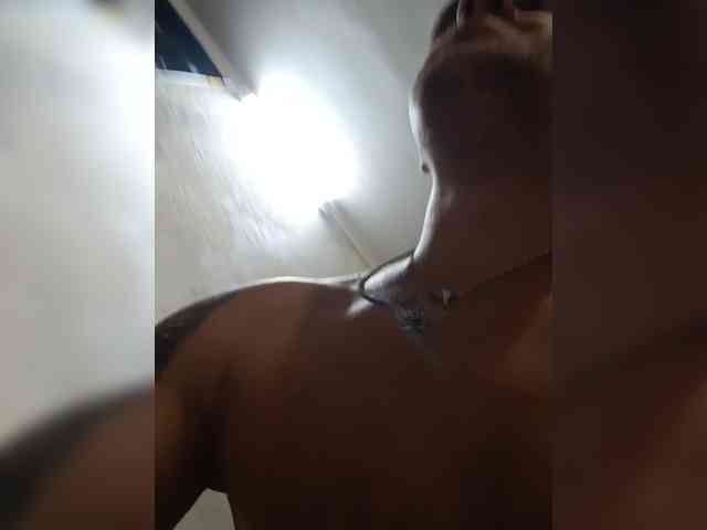 DjoKeR878