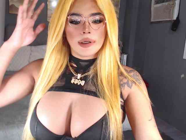 BigTsblackmamba Live Webcam on BongaCams