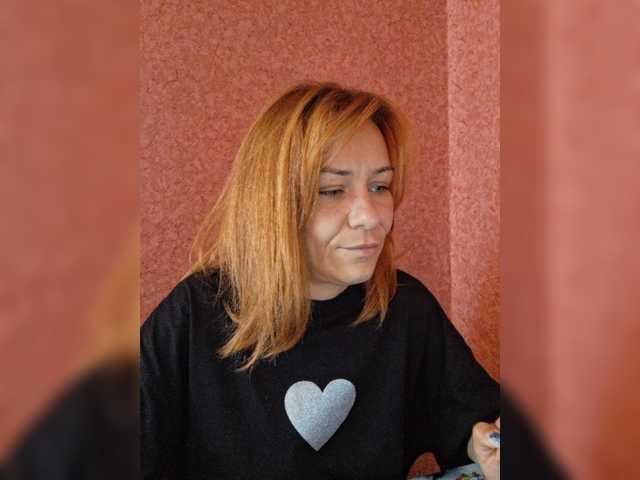 krisred live webcam show