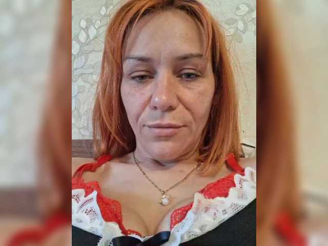 krisred's BongaCams show and profile