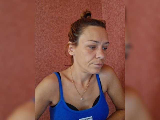 krisred live cam on BongaCams