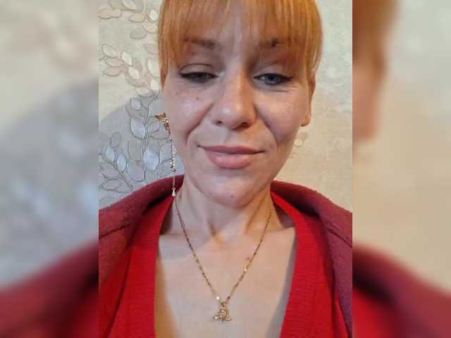 krisred's BongaCams show and profile