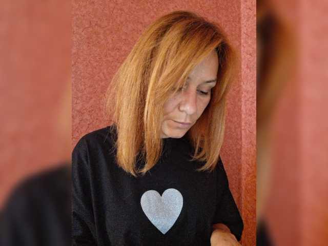 krisred live webcam show