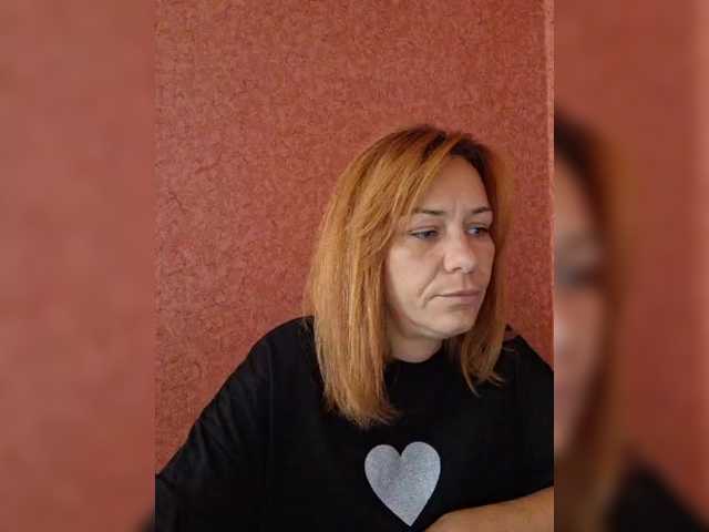 krisred live webcam show