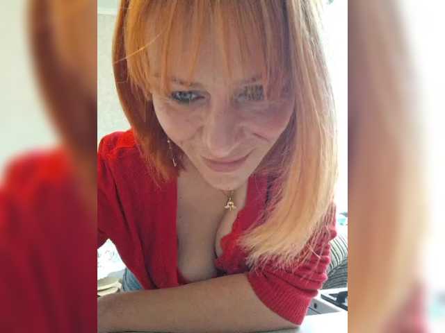 krisred's BongaCams show and profile