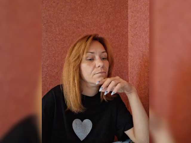 krisred live cam on BongaCams
