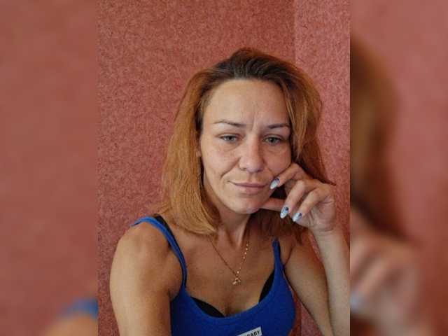 krisred live cam on BongaCams