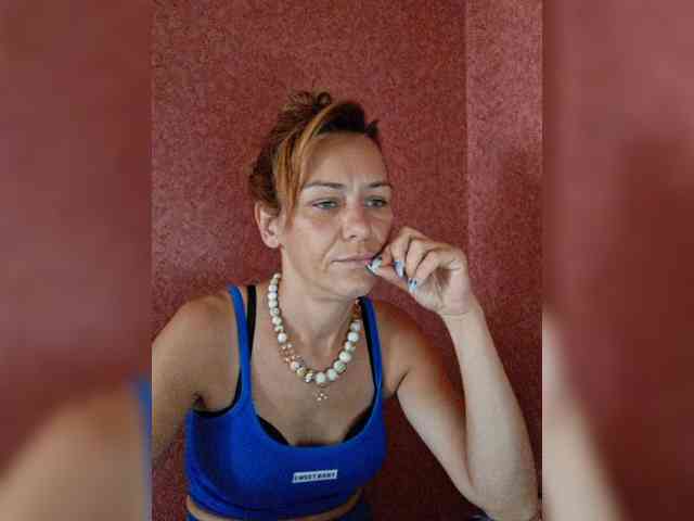 krisred webcam