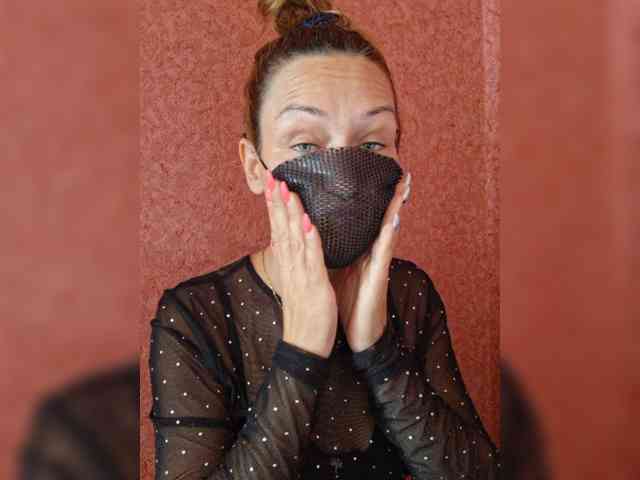 KRISTINA979 webcam