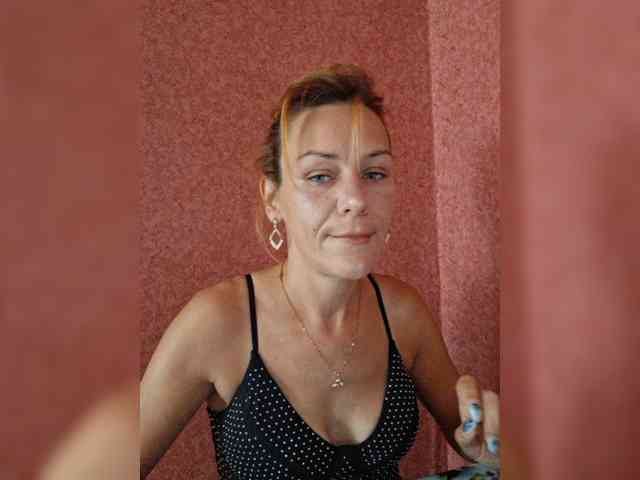 krisred webcam