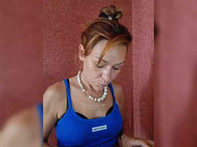 krisred webcam