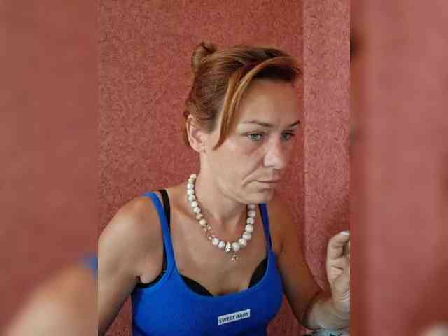 krisred webcam