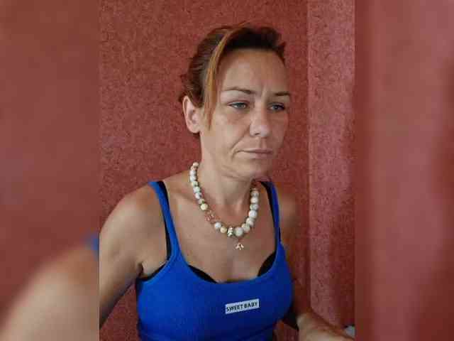 krisred webcam