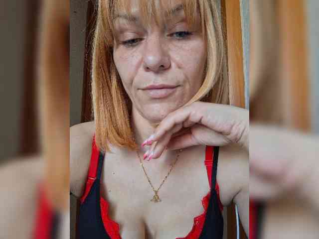 krisred webcam