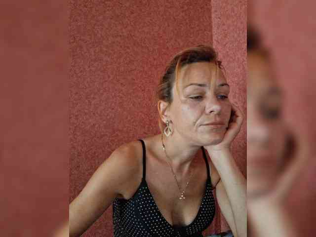 krisred webcam