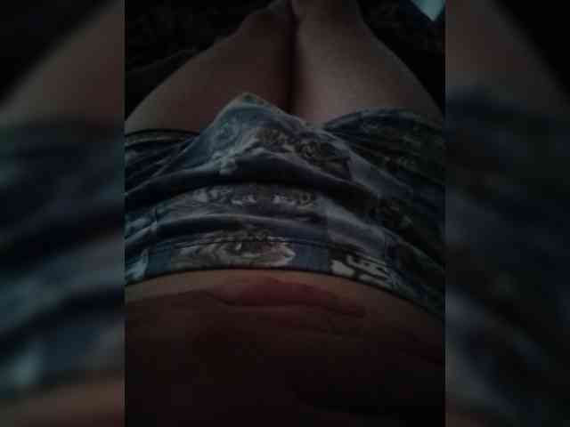 Hovehok Live Webcam on BongaCams