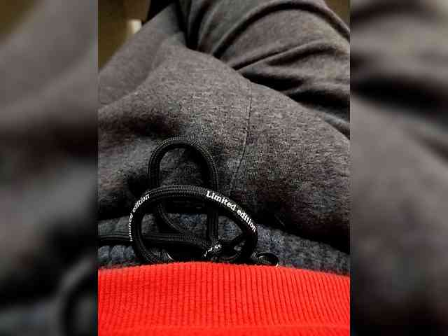 Hovehok Live Webcam on BongaCams