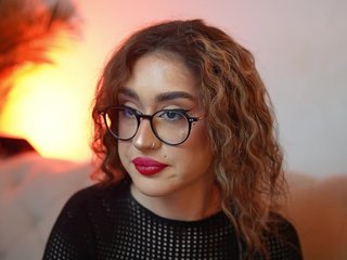AileenKiss Porn Show
