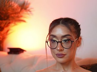 AileenKiss Porn Show