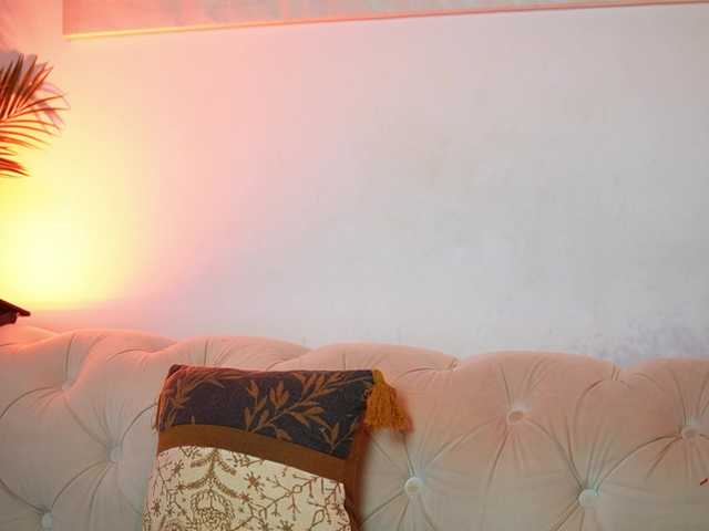 AileenKiss live cam on BongaCams