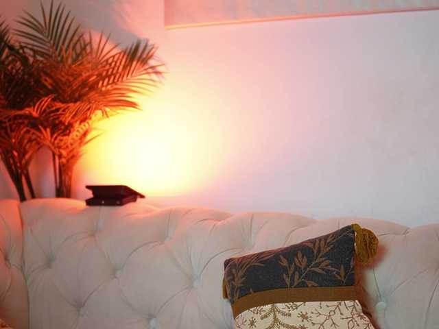 AileenKiss live cam on BongaCams