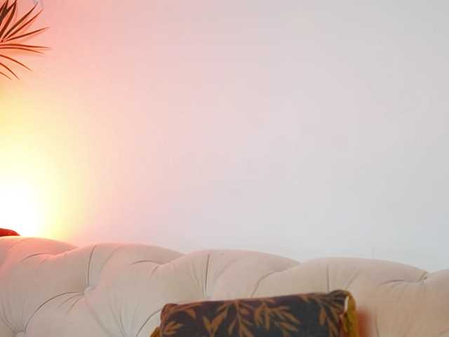 AileenKiss live cam on BongaCams