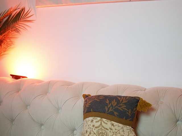 AileenKiss live cam on BongaCams