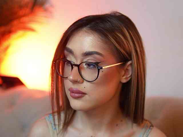AileenKiss webcam