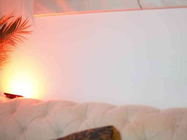 AileenKiss webcam