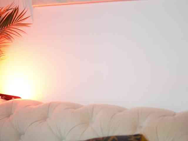 AileenKiss webcam