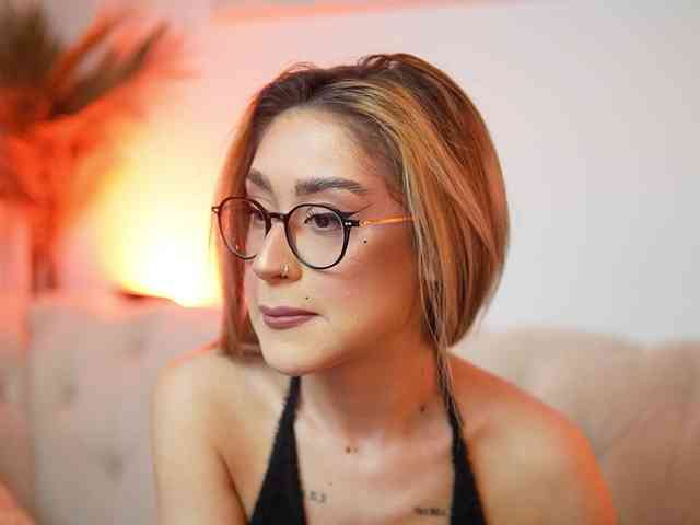 AileenKiss webcam