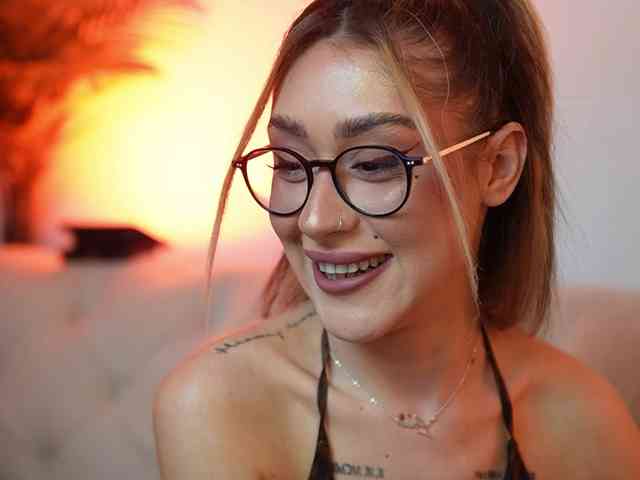 AileenKiss AileenKiss