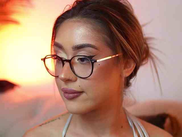 AileenKiss webcam
