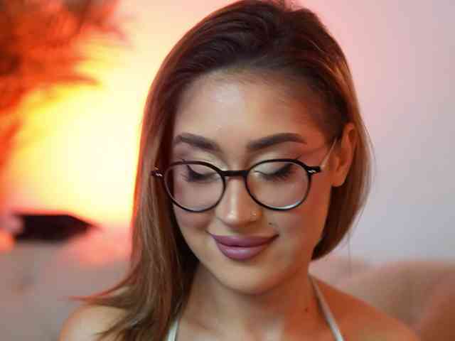 AileenKiss webcam