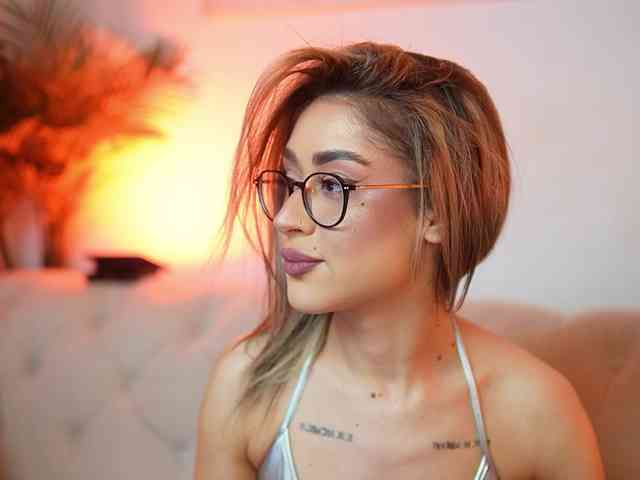 AileenKiss webcam