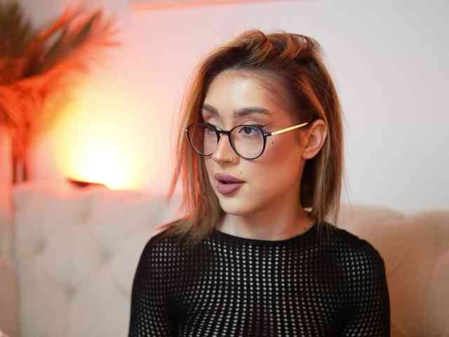 AileenKiss AileenKiss