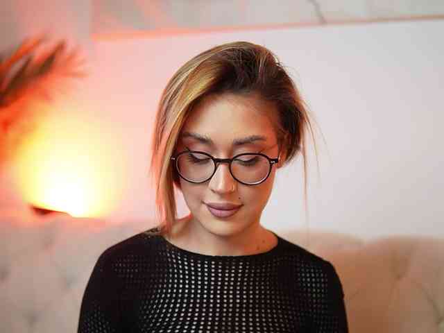AileenKiss webcam