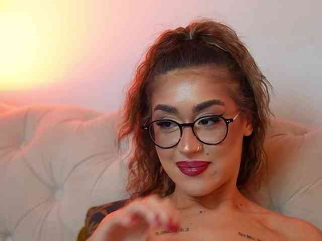 AileenKiss - Girl 