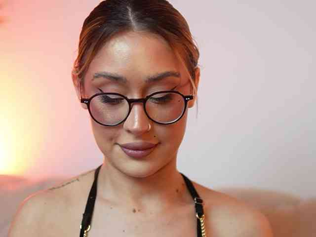 AileenKiss webcam