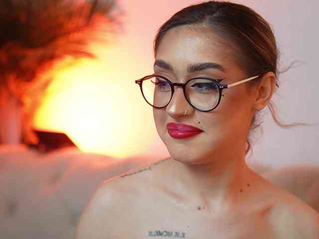 AileenKiss AileenKiss