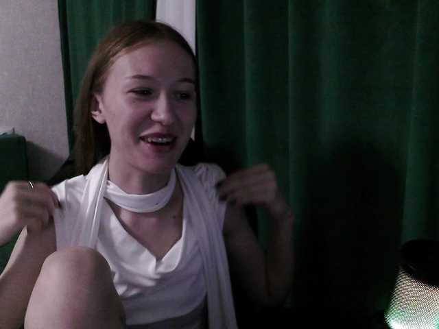 Marta-cutie live webcam show